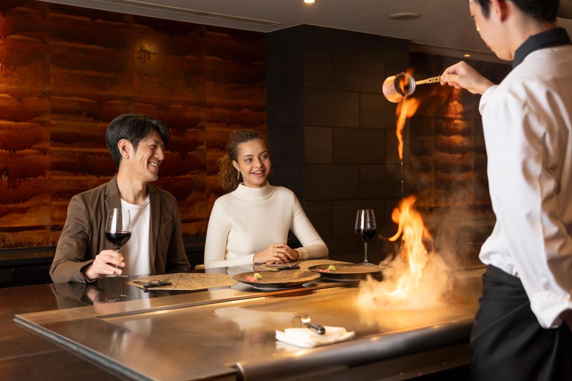 Hotel Associa Shizuoka Buitenkant foto Teppanyaki restaurant in Japan