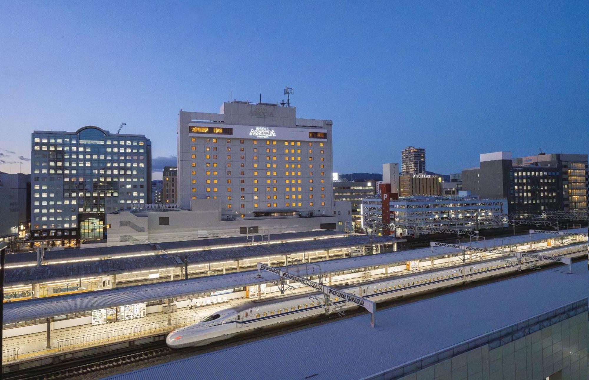 Hotel Associa Shizuoka Buitenkant foto Shinkansen platforms